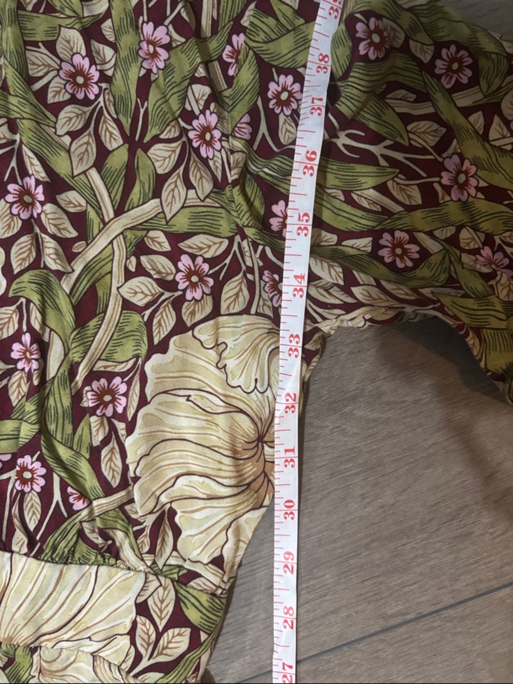 Morris & Co Floral Print Long Sleeve Midi Dress in Olive and Cream - Picture 7 of 9